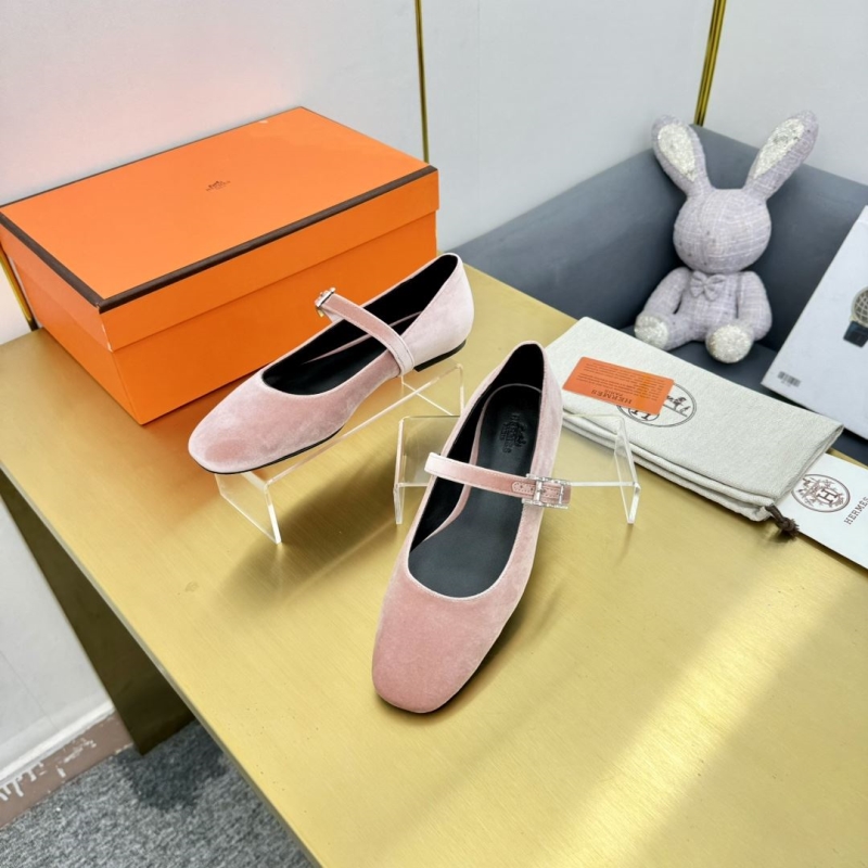 Hermes flat shoes